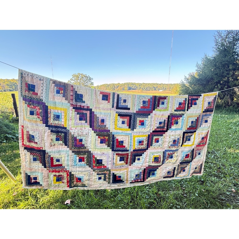 Vintage Handmade Log Cabin Quilt Scrap Fabric Multi Color Patchwork Rustic 76x92